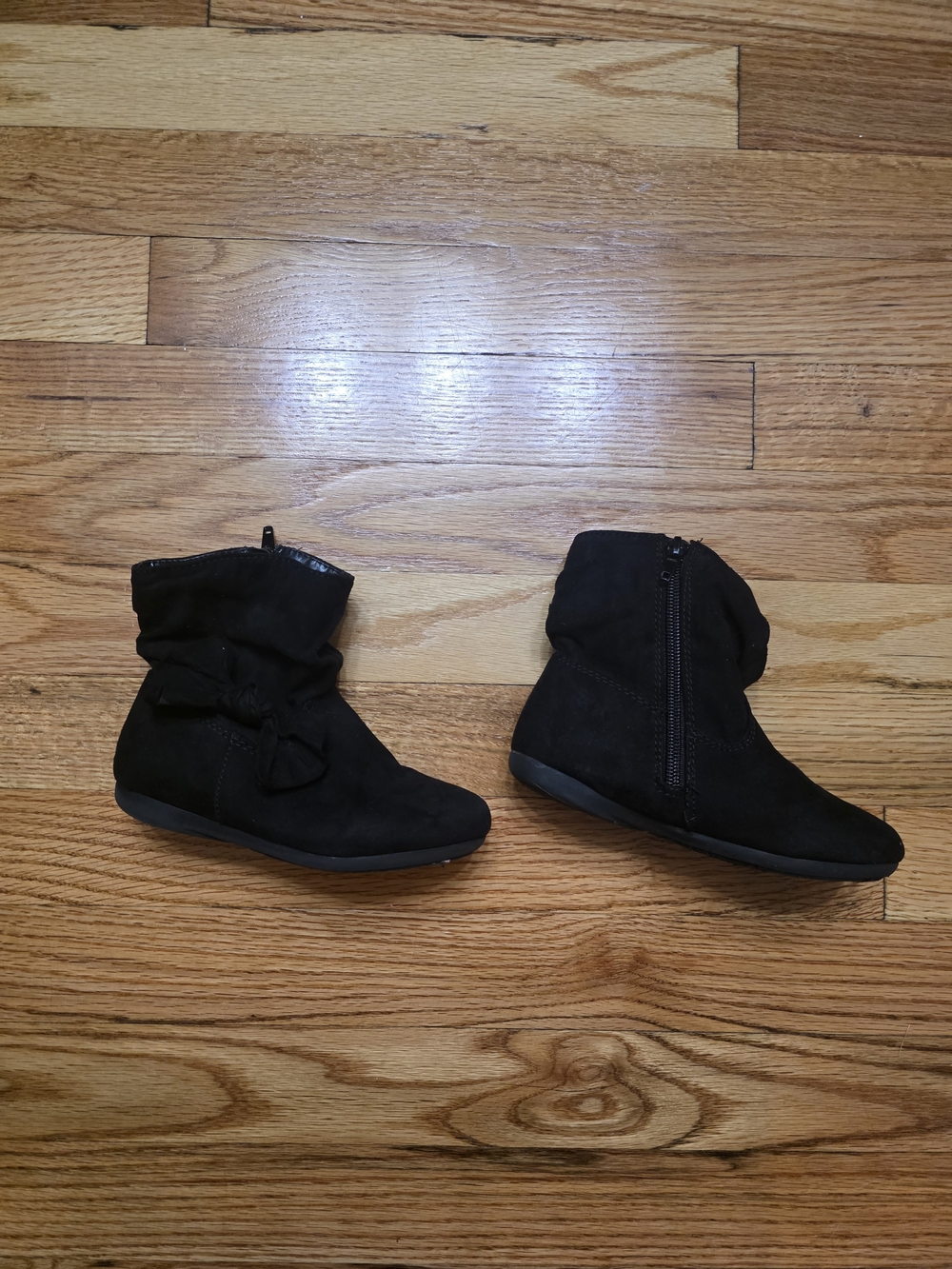wonder nation Black Girls' Zip Up Suade Moccasin Booties with Bow